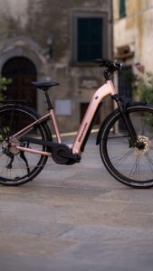 Discover Tuscany on an e-bike with Ease and Comfort: Meet the Bianchi T-Tronik Discover Tuscany on an e-bike with Ease and Comfort: Meet the Bianchi T-Tronik