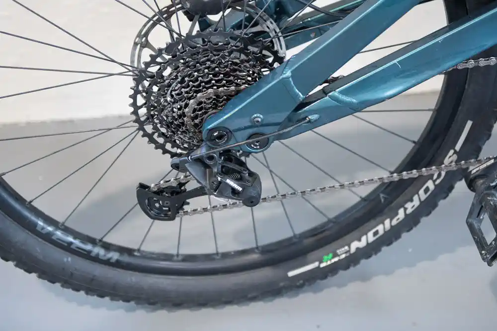 BIANCHI E-VERTIC FX 9.2 - Ex Noleggio - TAGLIA M BIANCHI E-VERTIC FX 9.2 - Ex Noleggio - TAGLIA M - immagine 2