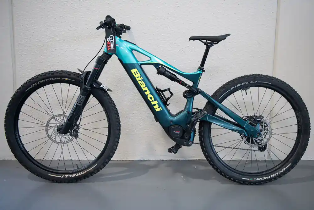 BIANCHI E-VERTIC FX 9.2 - Ex Noleggio - TAGLIA M BIANCHI E-VERTIC FX 9.2 - Ex Noleggio - TAGLIA M - immagine 7