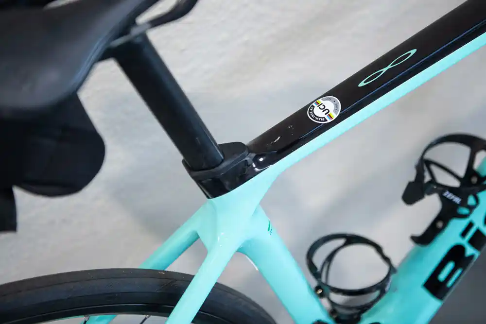 BIANCHI INFINITO - Ex Noleggio - TAGLIA 50 (XS) BIANCHI INFINITO - Ex Noleggio - TAGLIA 50 (XS) - immagine 6