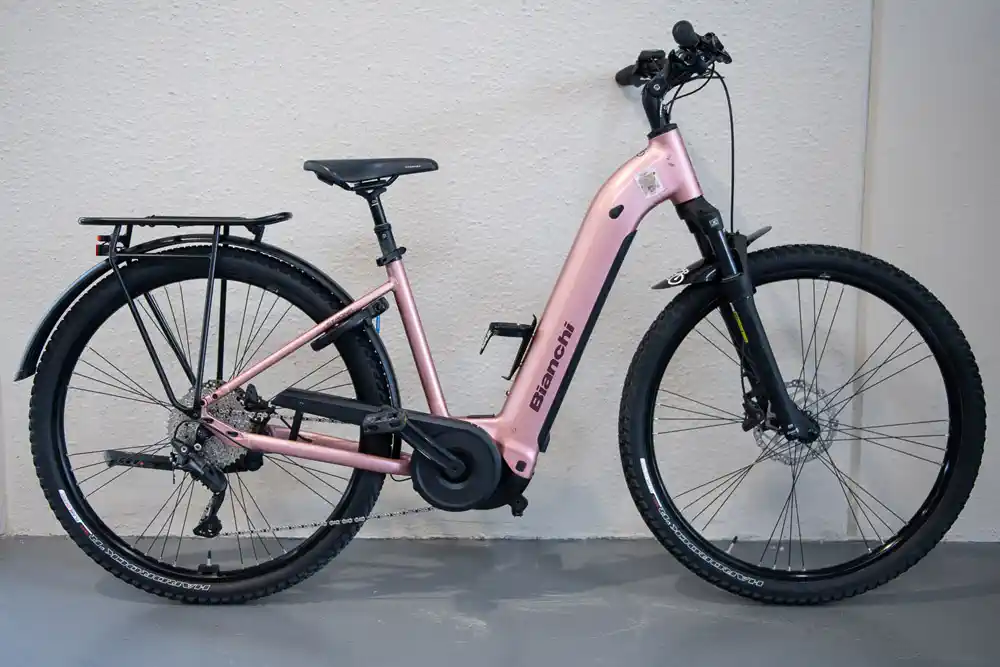 Vendita e bike BIANCHI T-TRONIK C.2 - Ex Noleggio - Colore rosa
