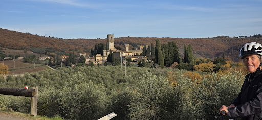 Tour e noleggio bici Toscana 14 media thumbnail 7